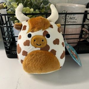 5in Alonzo the Cow Squishmallow